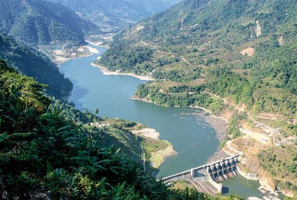 Let Rivers Flow Free: The Case For Decommissioning Dams In India